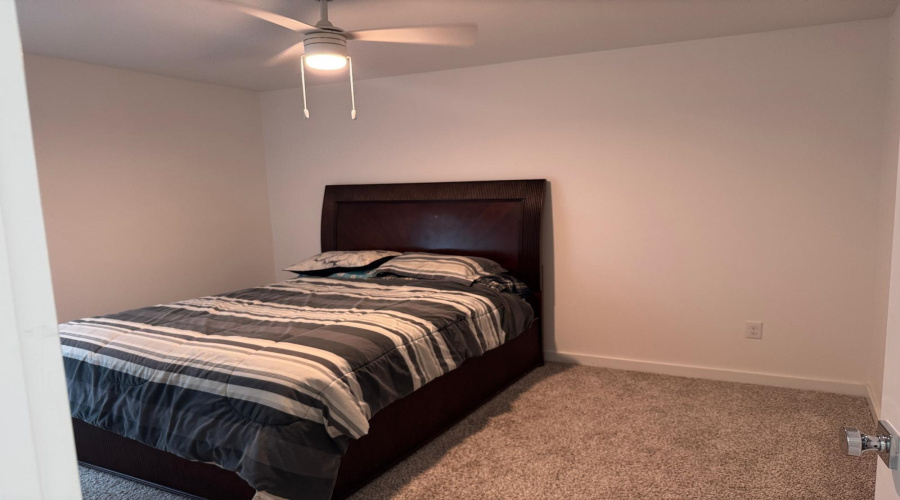 216 Deer Path Loop, Laredo, Texas 78045, 3 Bedrooms Bedrooms, 6 Rooms Rooms,2 BathroomsBathrooms,Residential,For Sale,216 Deer Path Loop,20254993