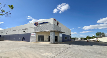 606 Grand Central Blvd, Laredo, Texas 78045, 1 Bedroom Bedrooms, 21 Rooms Rooms,3 BathroomsBathrooms,Commercial/industrial,For Rent,606 Grand Central Blvd,20255000