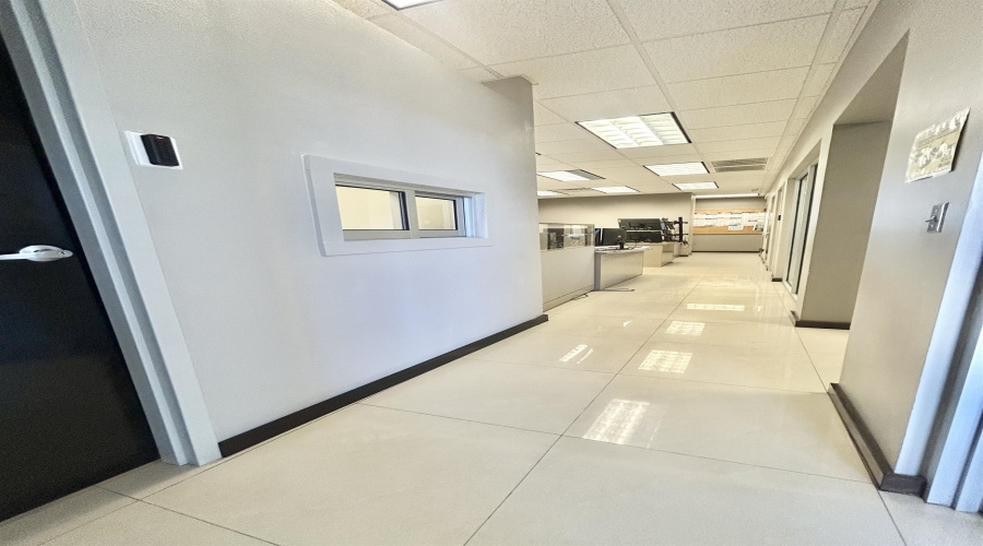 606 Grand Central Blvd, Laredo, Texas 78045, 1 Bedroom Bedrooms, 21 Rooms Rooms,3 BathroomsBathrooms,Commercial/industrial,For Rent,606 Grand Central Blvd,20255000