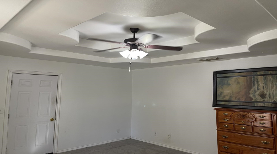 823 Witherspoon Lp, Laredo, Texas 78046-8822, 5 Bedrooms Bedrooms, 7 Rooms Rooms,2 BathroomsBathrooms,Residential,For Sale,823 Witherspoon Lp,20254906