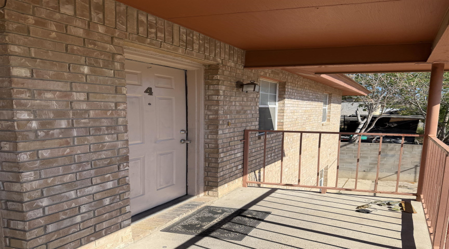 2601 Springfield Ave, Laredo, Texas 78040, ,Multi-family,For Rent,2601 Springfield Ave,20255006