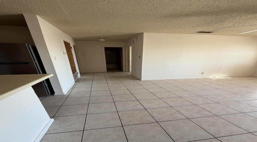 2601 Springfield Ave, Laredo, Texas 78040, ,Multi-family,For Rent,2601 Springfield Ave,20255006