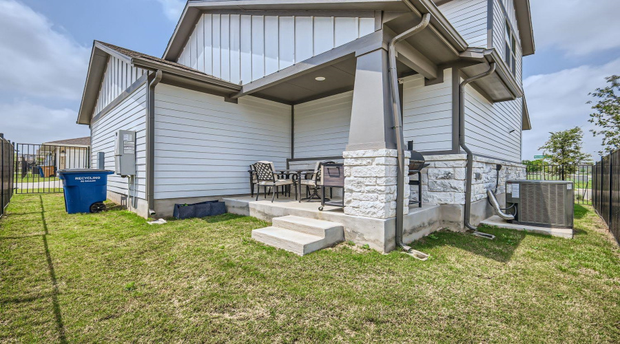 8312 Talferd Trl., Austin, Texas 78744, 3 Bedrooms Bedrooms, 3 Rooms Rooms,2 BathroomsBathrooms,Residential,For Sale,8312 Talferd Trl.,20255005