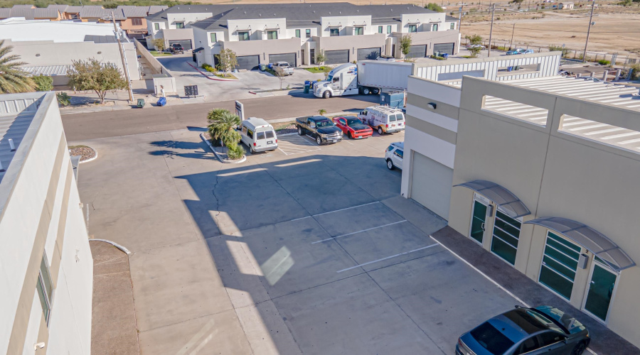 6318 Krone Bldg A 1, LAREDO, Texas 78041, 11 Rooms Rooms,1 BathroomBathrooms,Commercial retail/office,For Rent,6318 Krone Bldg A 1,20255014