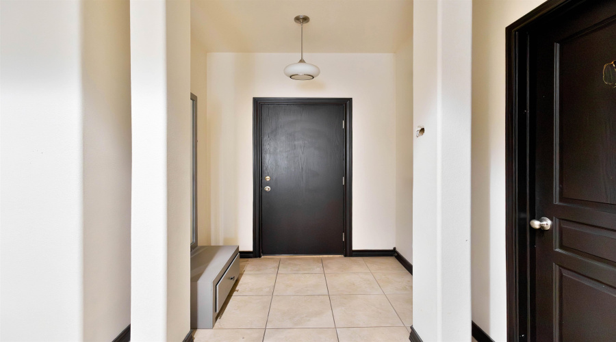 632 Sam Bratton Dr., Laredo, Texas 78046, 3 Bedrooms Bedrooms, 5 Rooms Rooms,2 BathroomsBathrooms,Residential,For Sale,632 Sam Bratton Dr.,20255023