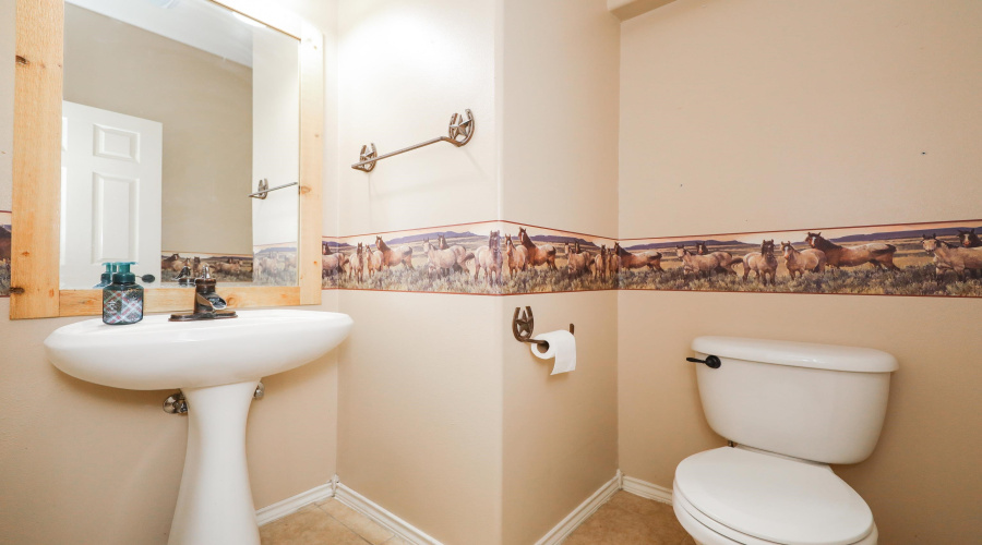 11126 Entrada Lp, Laredo, Texas 78045-7377, 4 Bedrooms Bedrooms, 8 Rooms Rooms,2 BathroomsBathrooms,Residential,For Sale,11126 Entrada Lp,20253587