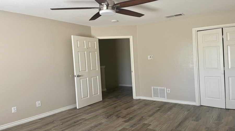 8801 McPherson Rd, Laredo, Texas 78045, 3 Bedrooms Bedrooms, 6 Rooms Rooms,3 BathroomsBathrooms,Residential,For Rent,8801 McPherson Rd,20255027