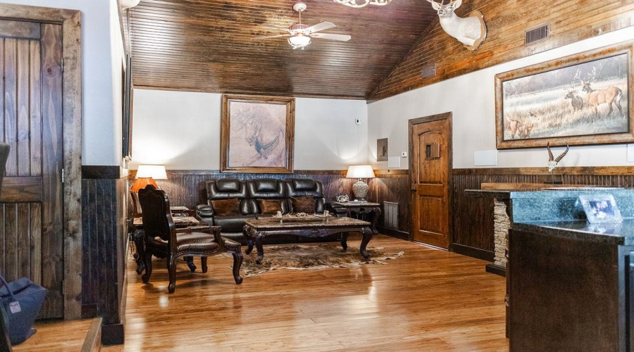 4320 Salinas Ave, Laredo, Texas 78041, 3 Bedrooms Bedrooms, 6 Rooms Rooms,2 BathroomsBathrooms,Residential,For Sale,4320 Salinas Ave,20255028