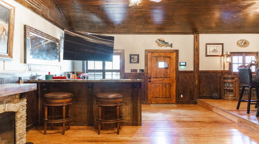 4320 Salinas Ave, Laredo, Texas 78041, 3 Bedrooms Bedrooms, 6 Rooms Rooms,2 BathroomsBathrooms,Residential,For Sale,4320 Salinas Ave,20255028