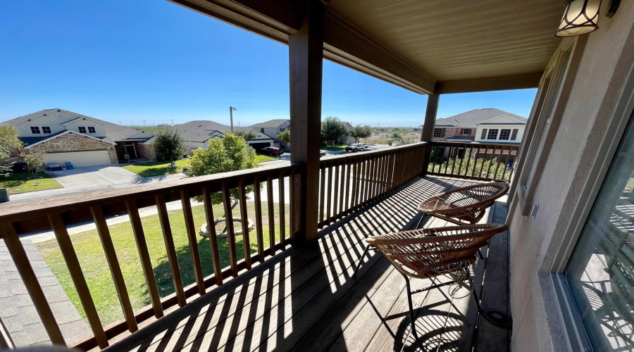 108 Date Palm Dr., LAREDO, Texas 78045, 4 Bedrooms Bedrooms, 7 Rooms Rooms,2 BathroomsBathrooms,Residential,For Sale,108 Date Palm Dr.,20255029