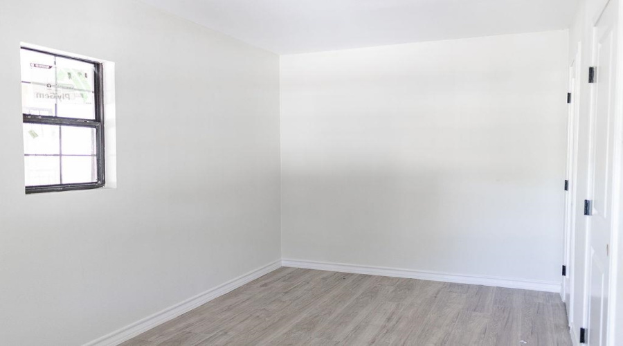 1817 Baltimore St, Laredo, Texas 78041, 2 Bedrooms Bedrooms, 4 Rooms Rooms,1 BathroomBathrooms,Residential,For Sale,1817 Baltimore St,20255031