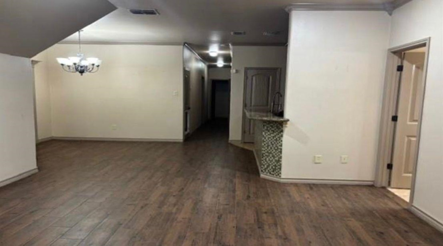 8216 Casa Verde Rd, Laredo, Texas 78041, 3 Bedrooms Bedrooms, 5 Rooms Rooms,2 BathroomsBathrooms,Residential,For Rent,8216 Casa Verde Rd,20255033