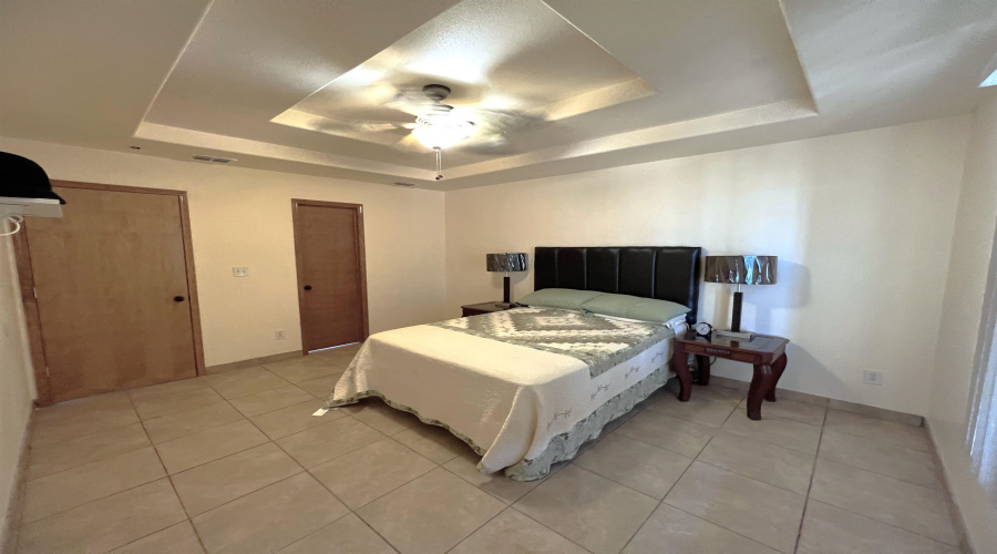 4020 TX State Hwy 16, Zapata, Texas 78076, 2 Bedrooms Bedrooms, 3 Rooms Rooms,2 BathroomsBathrooms,Residential,For Sale,4020 TX State Hwy 16,20244520