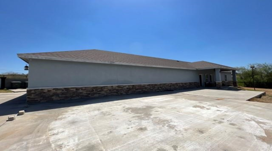 2024 Siesta Ln, Zapata, Texas 78076, 3 Bedrooms Bedrooms, 5 Rooms Rooms,2 BathroomsBathrooms,Residential,For Sale,2024 Siesta Ln,20255040