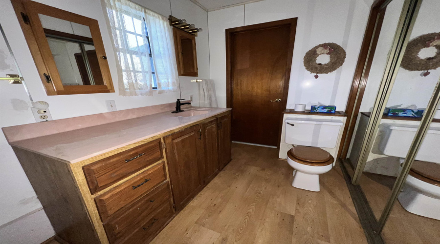 232 Bluff Dr., Zapata, Texas 78076, 3 Bedrooms Bedrooms, 4 Rooms Rooms,2 BathroomsBathrooms,Residential,For Sale,232 Bluff Dr.,20255044