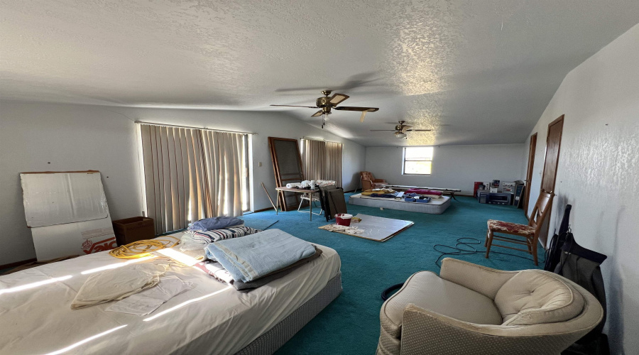 232 Bluff Dr., Zapata, Texas 78076, 3 Bedrooms Bedrooms, 4 Rooms Rooms,2 BathroomsBathrooms,Residential,For Sale,232 Bluff Dr.,20255044