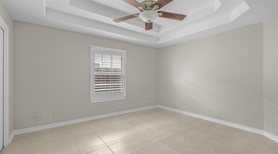 3814 Sandcliff Dr, Laredo, Texas 78045-8439, 4 Bedrooms Bedrooms, 7 Rooms Rooms,2 BathroomsBathrooms,Residential,For Sale,3814 Sandcliff Dr,20255054