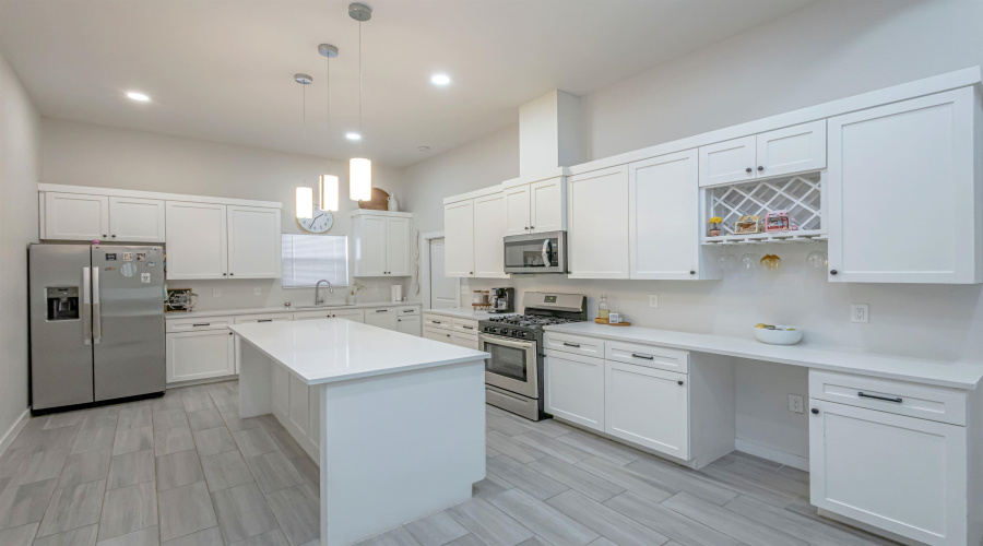 1608 Fresnillo Dr., Laredo, Texas 78046, 4 Bedrooms Bedrooms, 5 Rooms Rooms,2 BathroomsBathrooms,Residential,For Sale,1608 Fresnillo Dr.,20255055