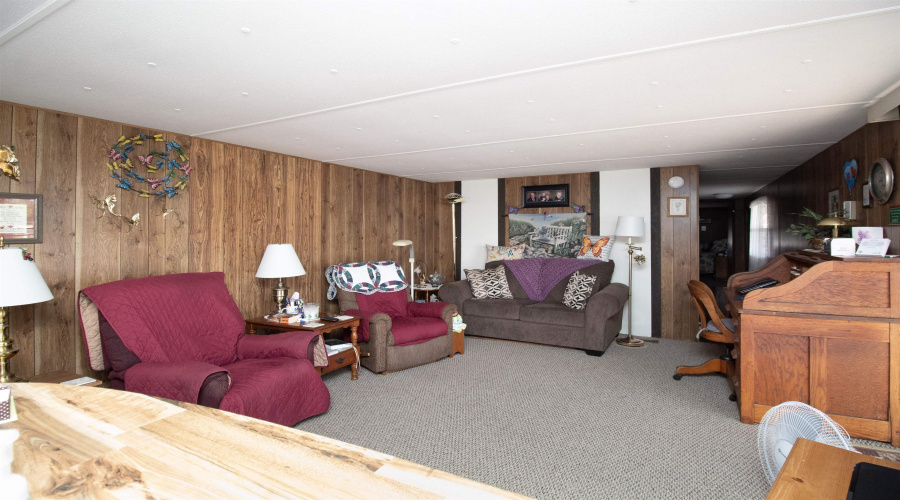 104 Blossum Blvd., ZAPATA, Texas 78076, 2 Bedrooms Bedrooms, 4 Rooms Rooms,1 BathroomBathrooms,Residential,For Sale,104 Blossum Blvd.,20255056