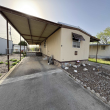 104 Blossum Blvd., ZAPATA, Texas 78076, 2 Bedrooms Bedrooms, 4 Rooms Rooms,1 BathroomBathrooms,Residential,For Sale,104 Blossum Blvd.,20255056