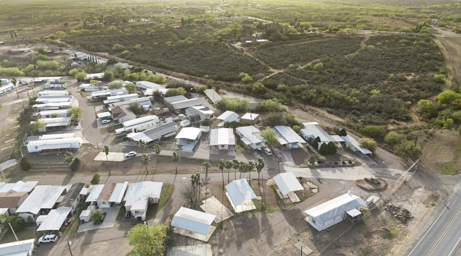 104 Blossum Blvd., ZAPATA, Texas 78076, 2 Bedrooms Bedrooms, 4 Rooms Rooms,1 BathroomBathrooms,Residential,For Sale,104 Blossum Blvd.,20255056