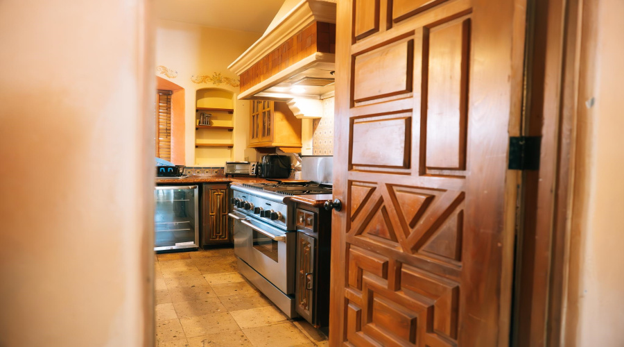 415 Merlin Rd, LAREDO, Texas 78041-2835, 5 Bedrooms Bedrooms, 14 Rooms Rooms,5 BathroomsBathrooms,Residential,For Rent,415 Merlin Rd,20255058