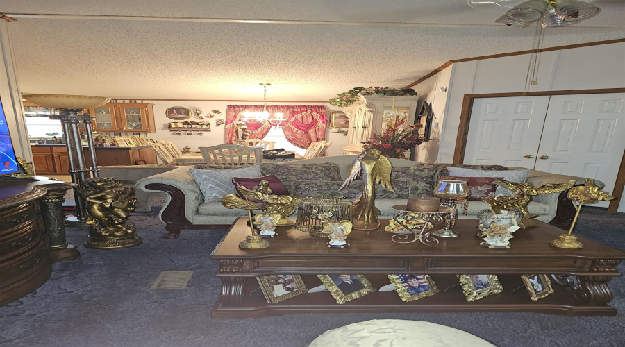 3420 Monclova Dr, Laredo, Texas 78046-8734, 3 Bedrooms Bedrooms, 4 Rooms Rooms,2 BathroomsBathrooms,Residential,For Sale,3420 Monclova Dr,20255059