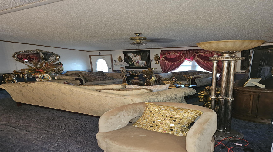 3420 Monclova Dr, Laredo, Texas 78046-8734, 3 Bedrooms Bedrooms, 4 Rooms Rooms,2 BathroomsBathrooms,Residential,For Sale,3420 Monclova Dr,20255059