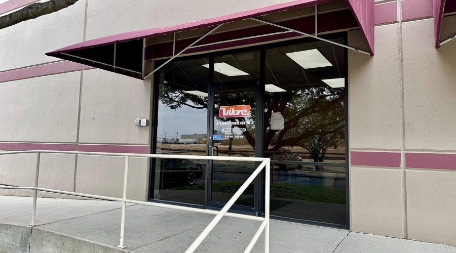 1629 World Trade Center Lp, Laredo, Texas 78045, 1 Bedroom Bedrooms, 51 Rooms Rooms,2 BathroomsBathrooms,Commercial/industrial,For Rent,1629 World Trade Center Lp,20252267