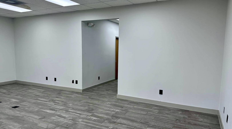 1629 World Trade Center Lp, Laredo, Texas 78045, 1 Bedroom Bedrooms, 51 Rooms Rooms,2 BathroomsBathrooms,Commercial/industrial,For Rent,1629 World Trade Center Lp,20252267