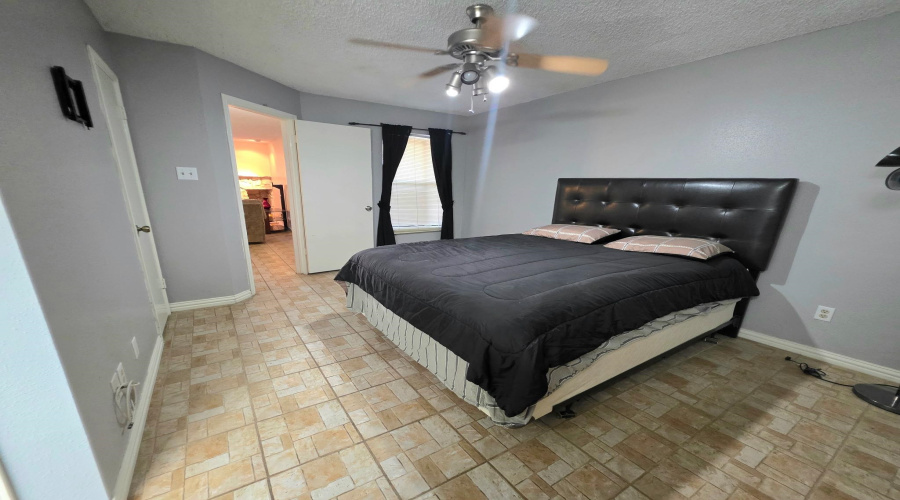5322 Medical Lp, San Antonio, Texas 78240-2068, 1 Bedroom Bedrooms, 3 Rooms Rooms,1 BathroomBathrooms,Residential,For Rent,5322 Medical Lp,20255062
