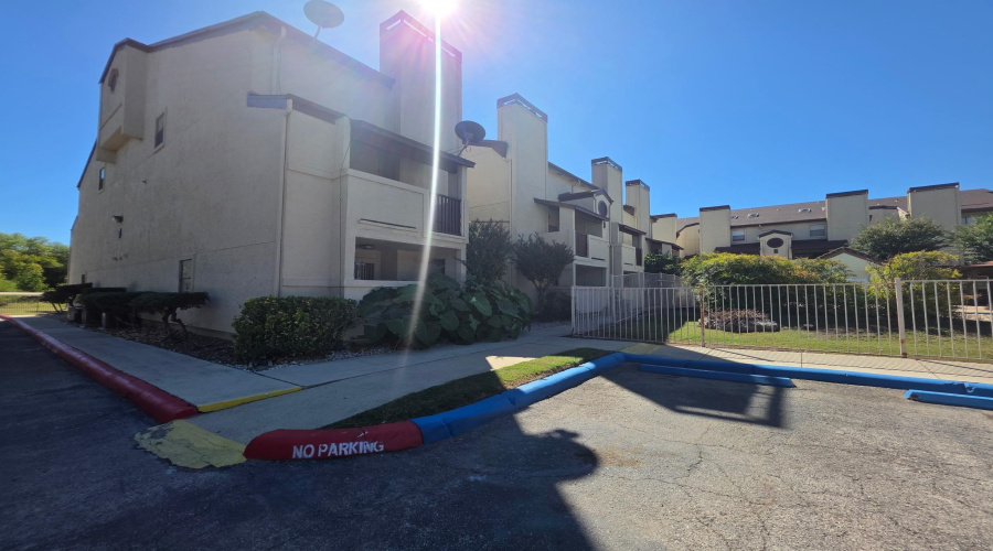 5322 Medical Lp, San Antonio, Texas 78240-2068, 1 Bedroom Bedrooms, 3 Rooms Rooms,1 BathroomBathrooms,Residential,For Rent,5322 Medical Lp,20255062