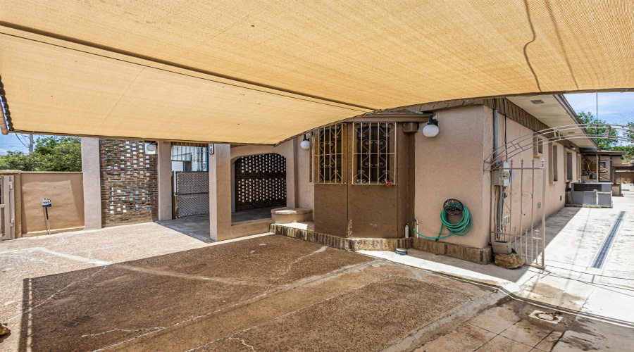 2006 Piedra China St, Laredo, Texas 78043, 4 Bedrooms Bedrooms, 7 Rooms Rooms,4 BathroomsBathrooms,Residential,For Sale,2006 Piedra China St,20255065