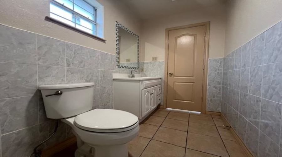 408 Badajoz Ln, Laredo, Texas 78046, 3 Bedrooms Bedrooms, 5 Rooms Rooms,2 BathroomsBathrooms,Residential,For Rent,408 Badajoz Ln,20255076