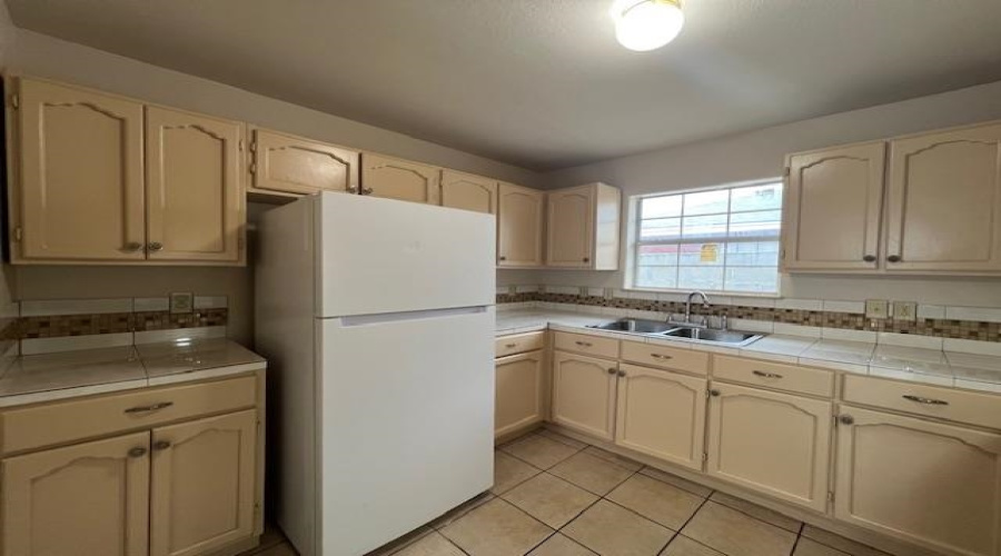 408 Badajoz Ln, Laredo, Texas 78046, 3 Bedrooms Bedrooms, 5 Rooms Rooms,2 BathroomsBathrooms,Residential,For Rent,408 Badajoz Ln,20255076