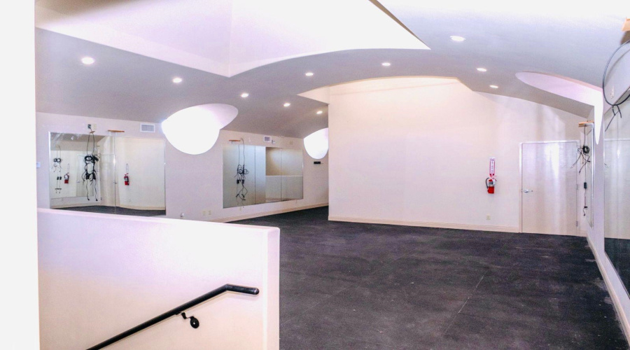 8607 McPherson Rd, Laredo, Texas 78045, 1 Room Rooms,2 BathroomsBathrooms,Commercial retail/office,For Rent,8607 McPherson Rd,20255077