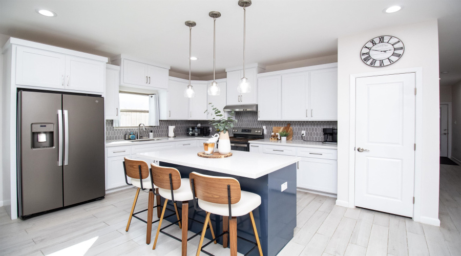 1428 Los Estribos Dr., Laredo, Texas 78046, 3 Bedrooms Bedrooms, 6 Rooms Rooms,2 BathroomsBathrooms,Residential,For Sale,1428 Los Estribos Dr.,20255080