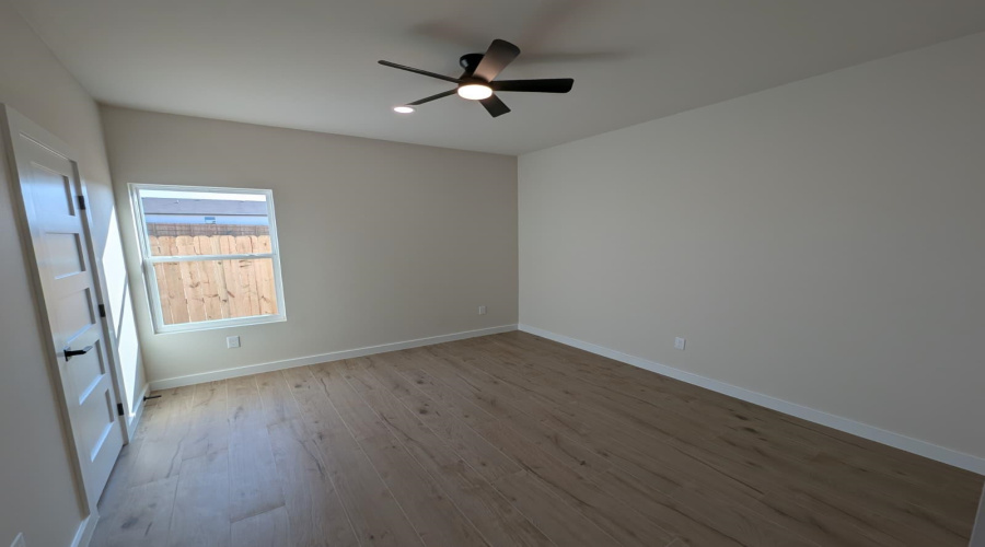 1813 Belgian Blue Lp., Laredo, Texas 78046, 4 Bedrooms Bedrooms, 7 Rooms Rooms,3 BathroomsBathrooms,Residential,For Sale,1813 Belgian Blue Lp.,20255081