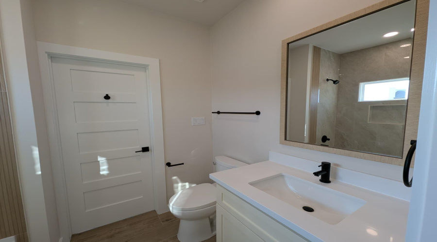 1813 Belgian Blue Lp., Laredo, Texas 78046, 4 Bedrooms Bedrooms, 7 Rooms Rooms,3 BathroomsBathrooms,Residential,For Sale,1813 Belgian Blue Lp.,20255081