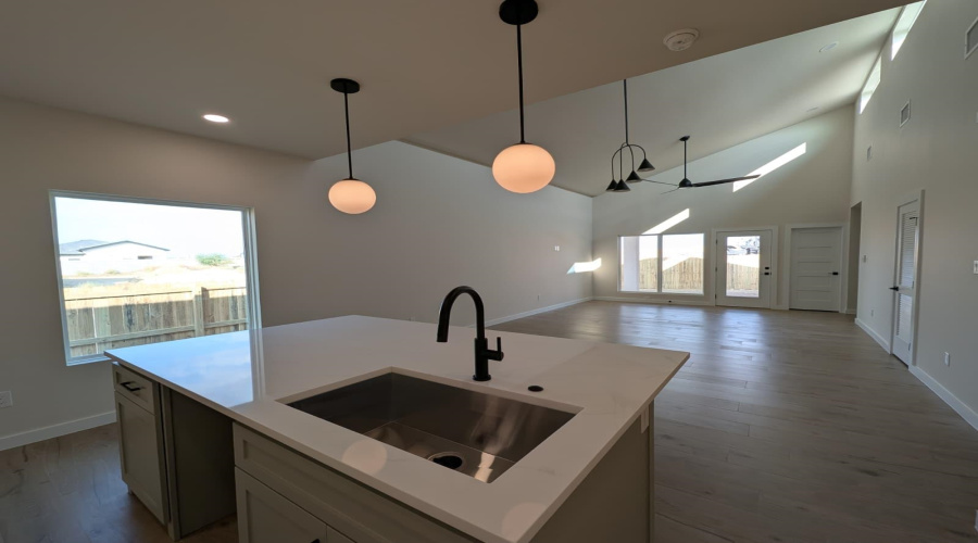 1813 Belgian Blue Lp., Laredo, Texas 78046, 4 Bedrooms Bedrooms, 7 Rooms Rooms,3 BathroomsBathrooms,Residential,For Sale,1813 Belgian Blue Lp.,20255081