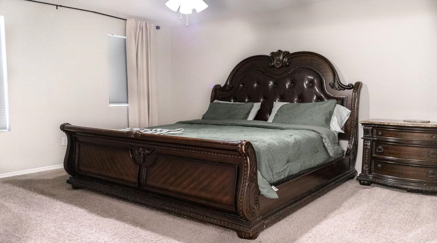 4214 Helena Dr., Laredo, Texas 78046-0000, 5 Bedrooms Bedrooms, 7 Rooms Rooms,2 BathroomsBathrooms,Residential,For Sale,4214 Helena Dr.,20255083