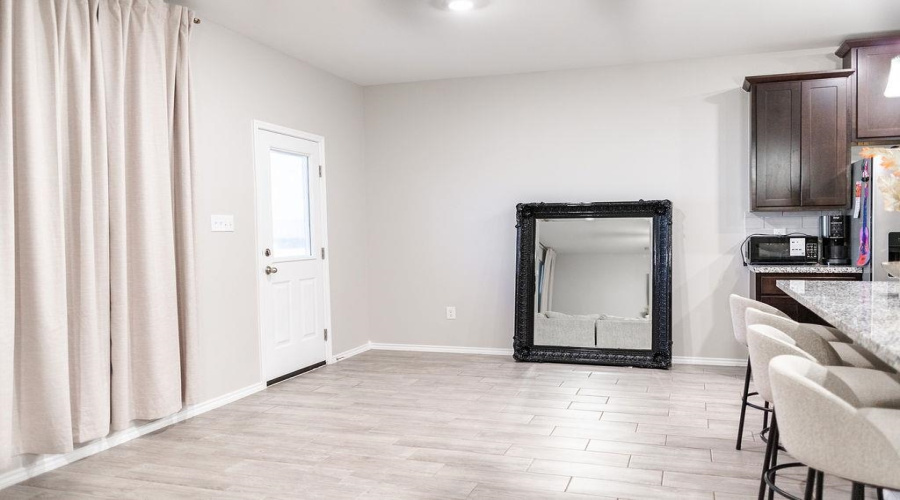 4214 Helena Dr., Laredo, Texas 78046-0000, 5 Bedrooms Bedrooms, 7 Rooms Rooms,2 BathroomsBathrooms,Residential,For Sale,4214 Helena Dr.,20255083