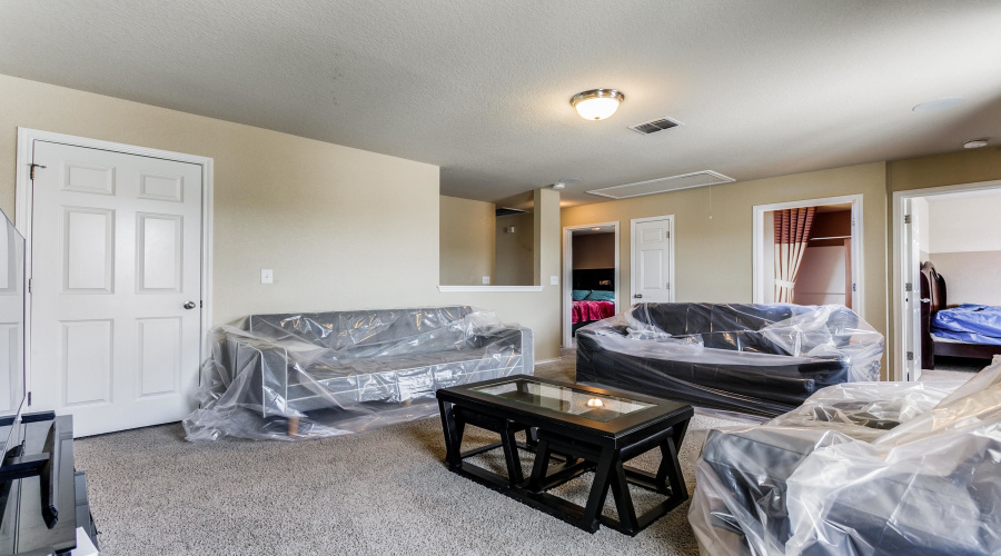 9723 Acadian Dr., San Antonio, Texas 78245, 3 Bedrooms Bedrooms, 7 Rooms Rooms,2 BathroomsBathrooms,Residential,For Sale,9723 Acadian Dr.,20255086