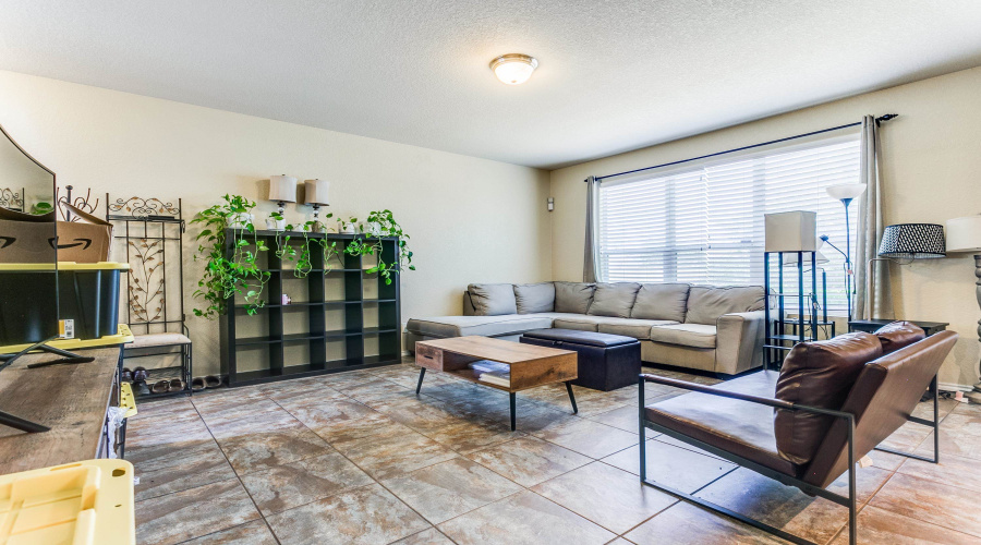 9723 Acadian Dr., San Antonio, Texas 78245, 3 Bedrooms Bedrooms, 7 Rooms Rooms,2 BathroomsBathrooms,Residential,For Sale,9723 Acadian Dr.,20255086