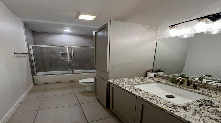 920 La Muralla St, laredo, Texas 78046, 3 Bedrooms Bedrooms, 5 Rooms Rooms,2 BathroomsBathrooms,Residential,For Sale,920 La Muralla St,20255098