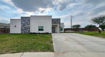 920 La Muralla St, laredo, Texas 78046, 3 Bedrooms Bedrooms, 5 Rooms Rooms,2 BathroomsBathrooms,Residential,For Sale,920 La Muralla St,20255098
