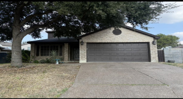 2820 Centenario Dr, Laredo, Texas 78045, 5 Bedrooms Bedrooms, 8 Rooms Rooms,2 BathroomsBathrooms,Residential,For Sale,2820 Centenario Dr,20255111