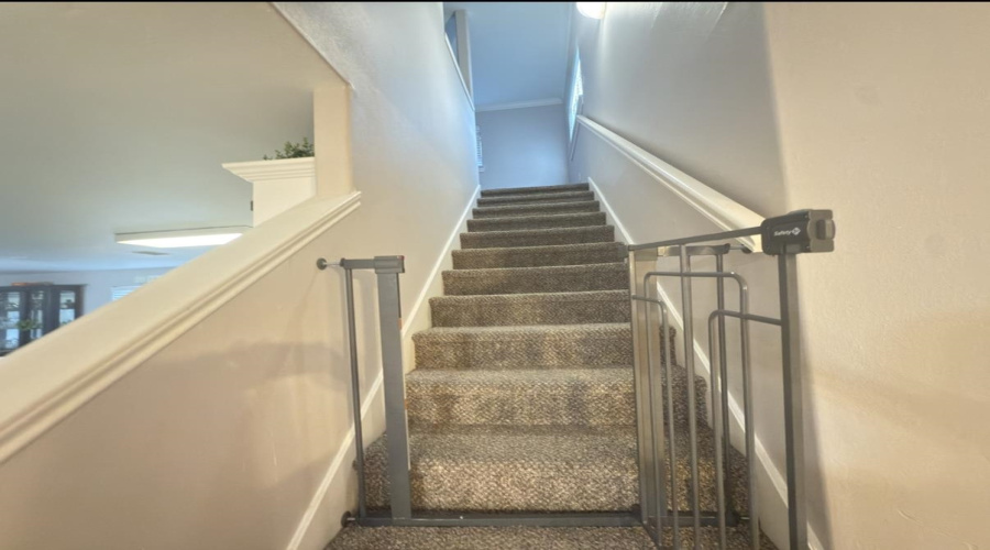 2820 Centenario Dr, Laredo, Texas 78045, 5 Bedrooms Bedrooms, 8 Rooms Rooms,2 BathroomsBathrooms,Residential,For Sale,2820 Centenario Dr,20255111