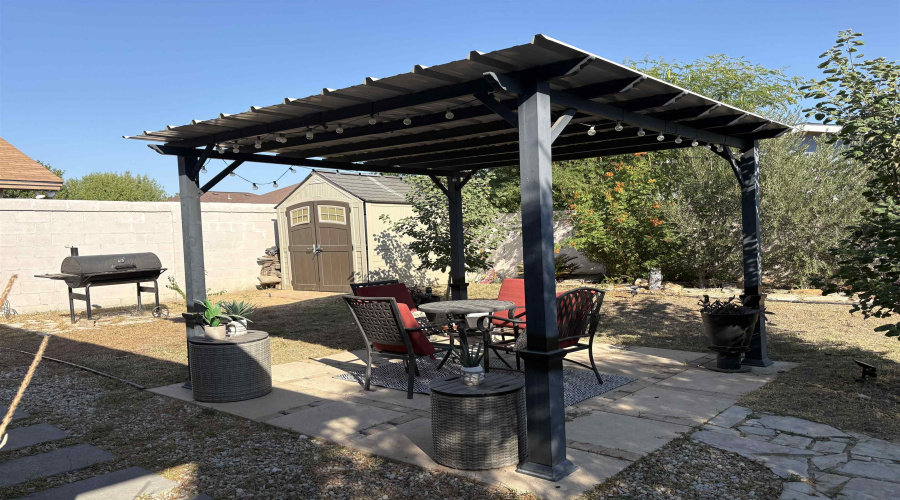 4401 Wild Flower Ave, Laredo, Texas 78045, 3 Bedrooms Bedrooms, 4 Rooms Rooms,2 BathroomsBathrooms,Residential,For Sale,4401 Wild Flower Ave,20255113