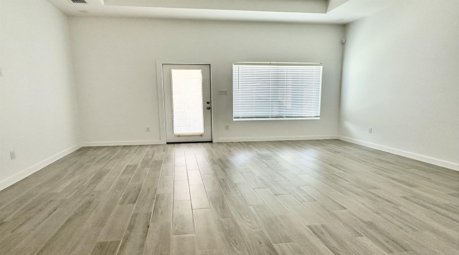 515 Journey Loop, Laredo, Texas 78045, 4 Bedrooms Bedrooms, 6 Rooms Rooms,3 BathroomsBathrooms,Residential,For Sale,515 Journey Loop,20255117